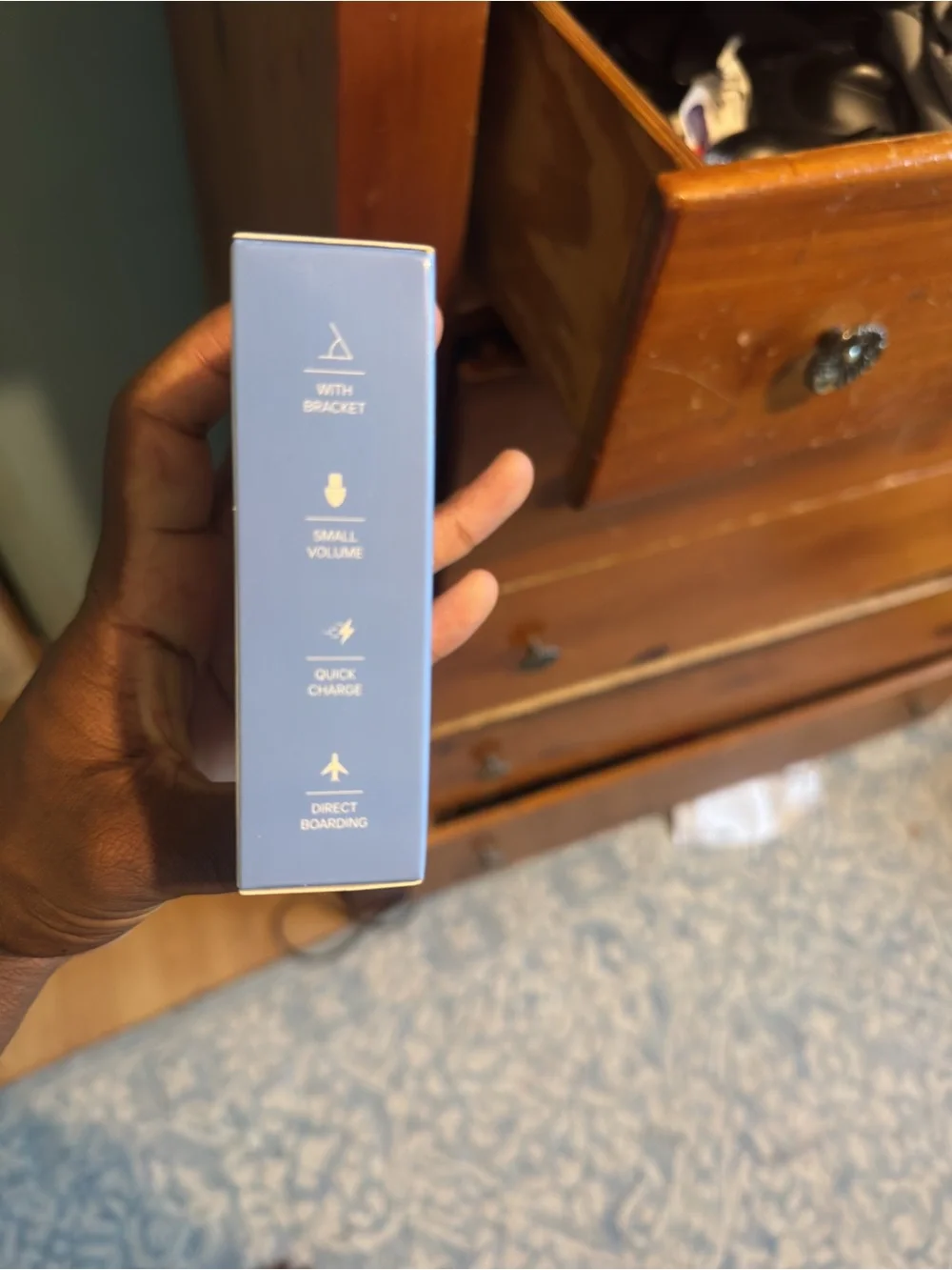 Apple selling powerbanks